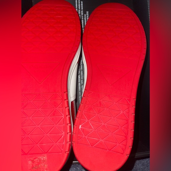 Prada low top sneakers - Picture 7 of 8